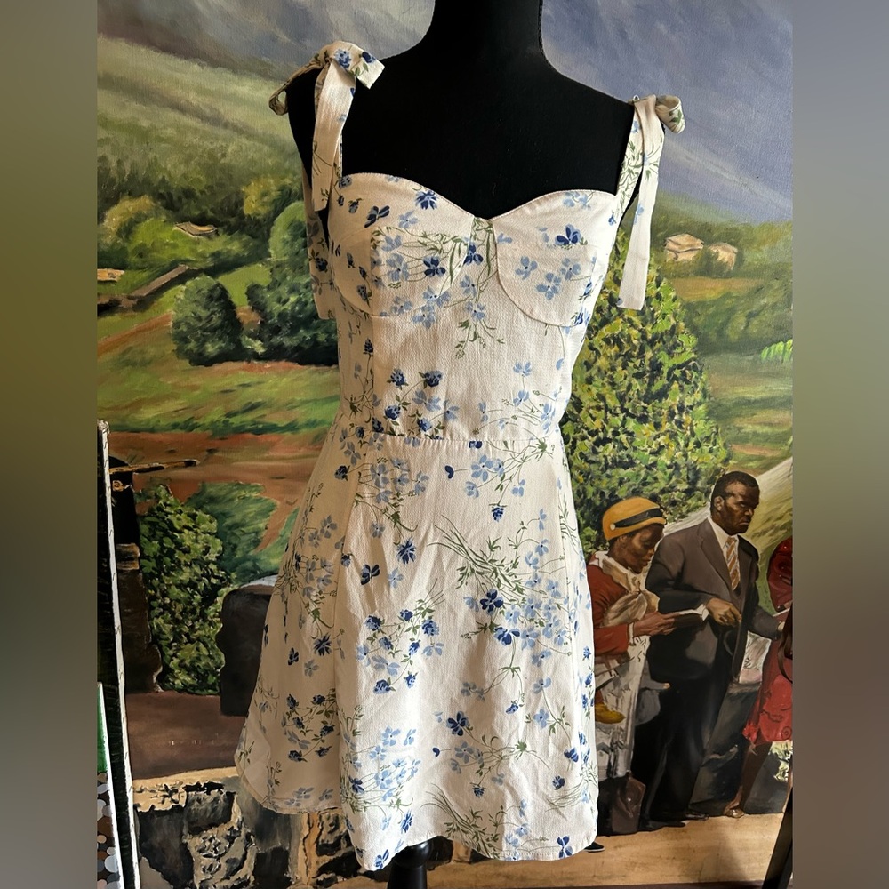 Commense White Sleeveless Sweetheart Sundress